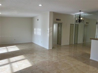 Beautiful corner unit, wide lake-view-from all living areas and
