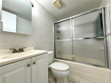 Welcome to this beautifully located condo in the heart of Miami!