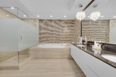 Beautyful Ocean front condo. Airy and spacious over 2000sf