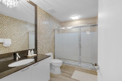 Beautyful Ocean front condo. Airy and spacious over 2000sf