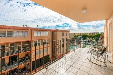 This stunning 2/1 condo, located near Westland Mall and local