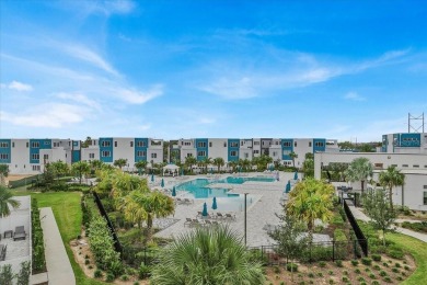 SELLER MOTOVIATED / HUGE PRICE IMPROVEMENT / PRIME PARKING WITH