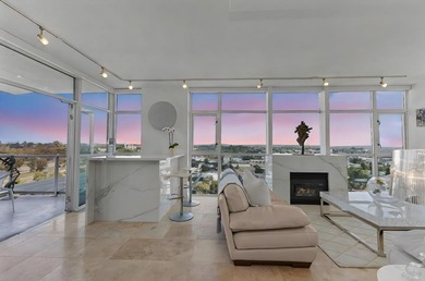 PRICE REDUCTION - FANTASTIC OPPORTUNITY!  Experience the height