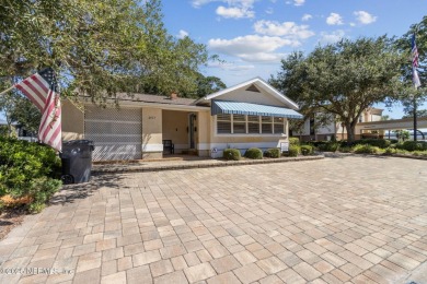 This exceptional commercial property on Amelia Island offers