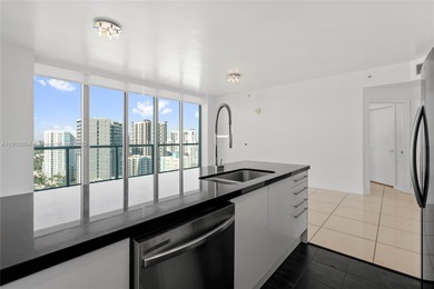Bright and spacious 2-bed, 2-bath corner unit at Axis on