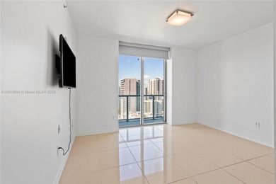 Bright and spacious 2-bed, 2-bath corner unit at Axis on