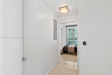 Bright and spacious 2-bed, 2-bath corner unit at Axis on