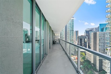 Bright and spacious 2-bed, 2-bath corner unit at Axis on