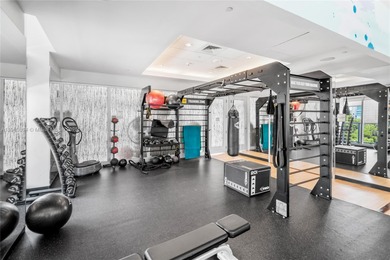 Bright and spacious 2-bed, 2-bath corner unit at Axis on