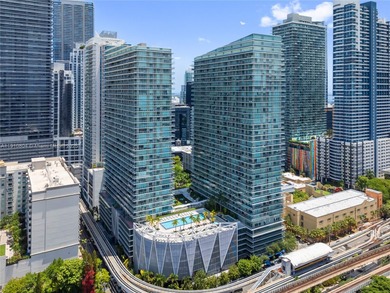 Bright and spacious 2-bed, 2-bath corner unit at Axis on