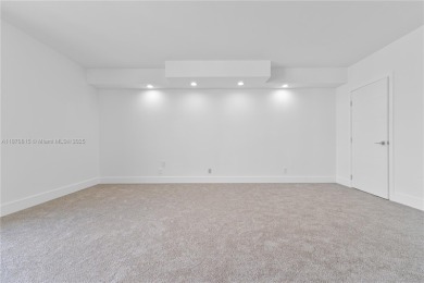 Beautiful 2-bed, 2-bath 1,825 sq ft corner residence in the