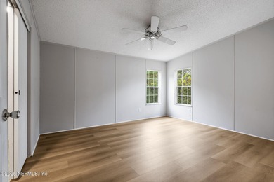 Country living in a quiet tucked away neighborhood, minutes to