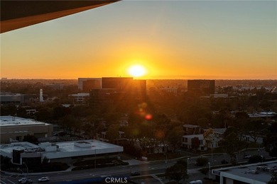 3072 Scholarship - Luxury Living in The Plaza. Experience