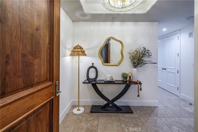 3072 Scholarship - Luxury Living in The Plaza. Experience