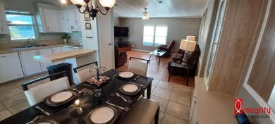 Come settle down in comfort and relaxation in a lovely