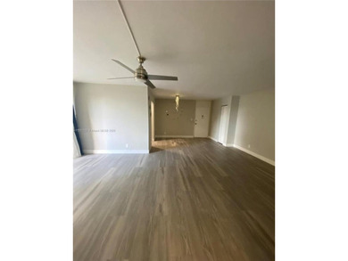 Spacious 2 bedroom, 2 bath condo offering, 1,192 sq ft