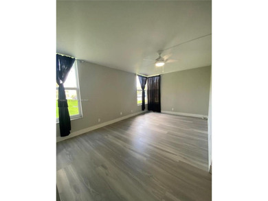 Spacious 2 bedroom, 2 bath condo offering, 1,192 sq ft