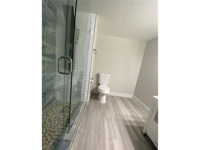 Spacious 2 bedroom, 2 bath condo offering, 1,192 sq ft