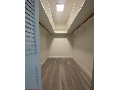 Spacious 2 bedroom, 2 bath condo offering, 1,192 sq ft