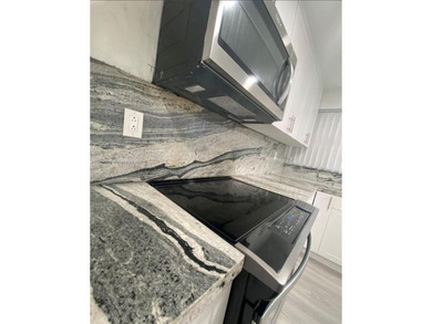 Spacious 2 bedroom, 2 bath condo offering, 1,192 sq ft