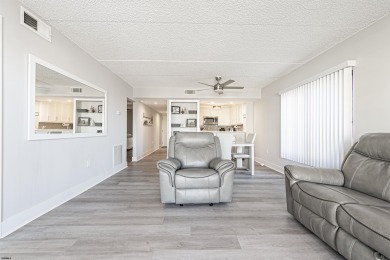 PRICE DROP!!!NEVER RENTED!!!STOP...LOOK NO FURTHER....Welcome to