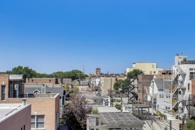 Massive highly upgraded combined penthouse unit in Lincoln Park