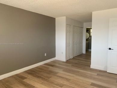 PRICE IMPROVED! Fantastic opportunity! TOP Floor 1/1.5 condo