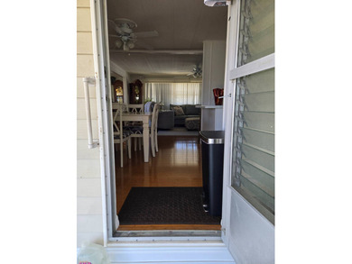 Looking for a place to call home? Look no further ! This 2/2 is