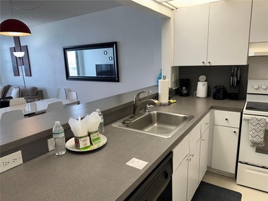 Spacious and bright.  Beachfront building. Stunning intracoastal