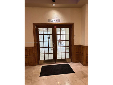 Spacious and bright.  Beachfront building. Stunning intracoastal