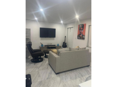 Great Unit Views! RENOVATED 2-bedroom, 1-bathroom. Featuring a