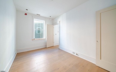 This stunning duplex, located in the desirable Ocean City, NJ