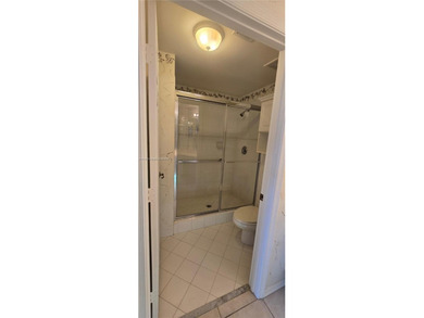 Welcome to Southampton Condominiums at King's Point -- a highly