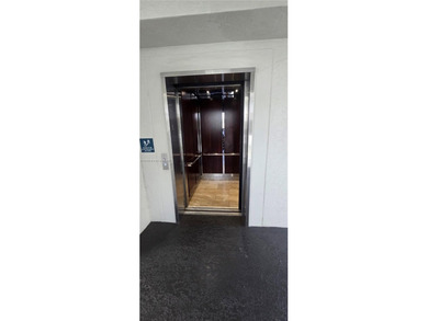 Welcome to Southampton Condominiums at King's Point -- a highly