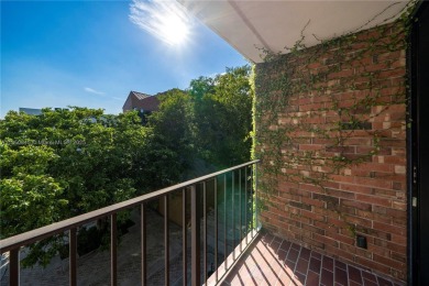 Stunning, fully renovated 3-story townhouse in the exclusive