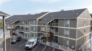 The pinnacle of Lazy Days is now available! This ideally located