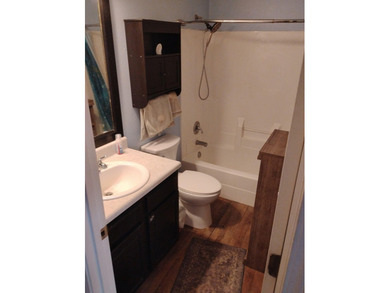 Rare Find in the Highlands of Branson! Discover this spacious