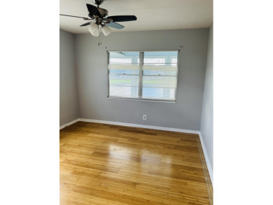 BEAUTIFUL REMODELED 2BED 1.1 BATH CONDO, SECOND FLOOR WITH