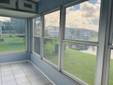 BEAUTIFUL REMODELED 2BED 1.1 BATH CONDO, SECOND FLOOR WITH