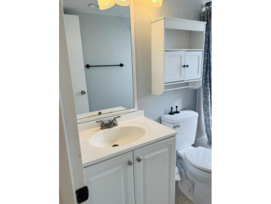 BEAUTIFUL REMODELED 2BED 1.1 BATH CONDO, SECOND FLOOR WITH