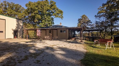 Charming Cottage with Panoramic Bull Shoals Lake Views and