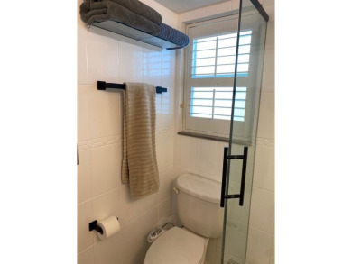 BOAT DOCK available for rent. TOP FLOOR 2 bed 2 bath corner unit