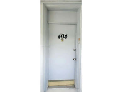 Spectacular WATERFRONT PENTHOUSE.
Ultra-Exclusive 55+ Community