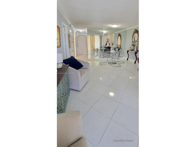 Spectacular WATERFRONT PENTHOUSE.
Ultra-Exclusive 55+ Community