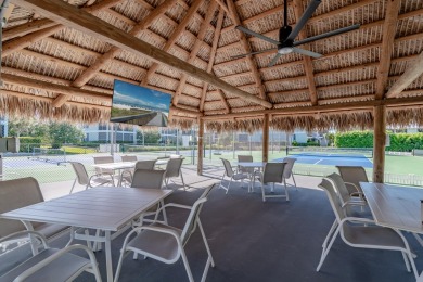 MARCO ISLAND Smokehouse Bay Club resort style amenity rich condo