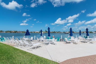 MARCO ISLAND Smokehouse Bay Club resort style amenity rich condo