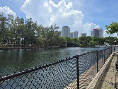 Prime location condo with endless potential!
Spacious and