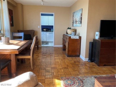 IMMEDIATE OCCUPANY - Welcome home to this spacious two bedroom