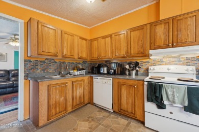 3 big bedrooms and two full bathrooms. Just five minutes from