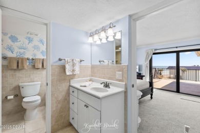 SELLLER PAID $912k! Selling due to ILLNESS. Sellers loss is your